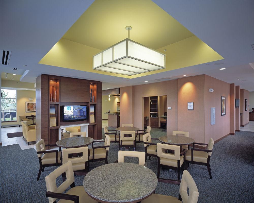 Hyatt House Airport 3* DEN